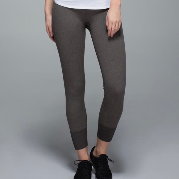 lululemon athletica Pants - Lululemon Ebb to Street Leggings
